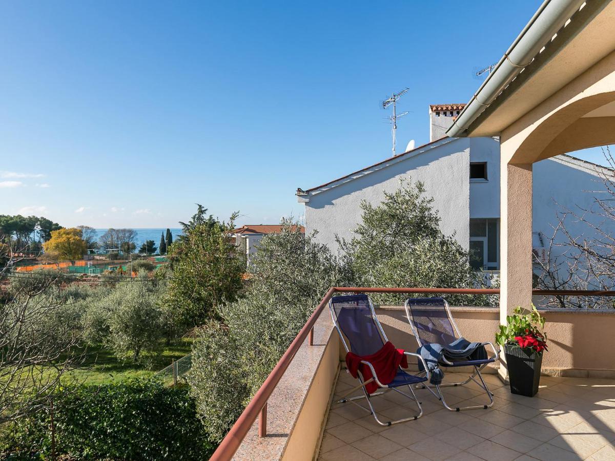Holiday Appartment Tessa Porec Esterno foto